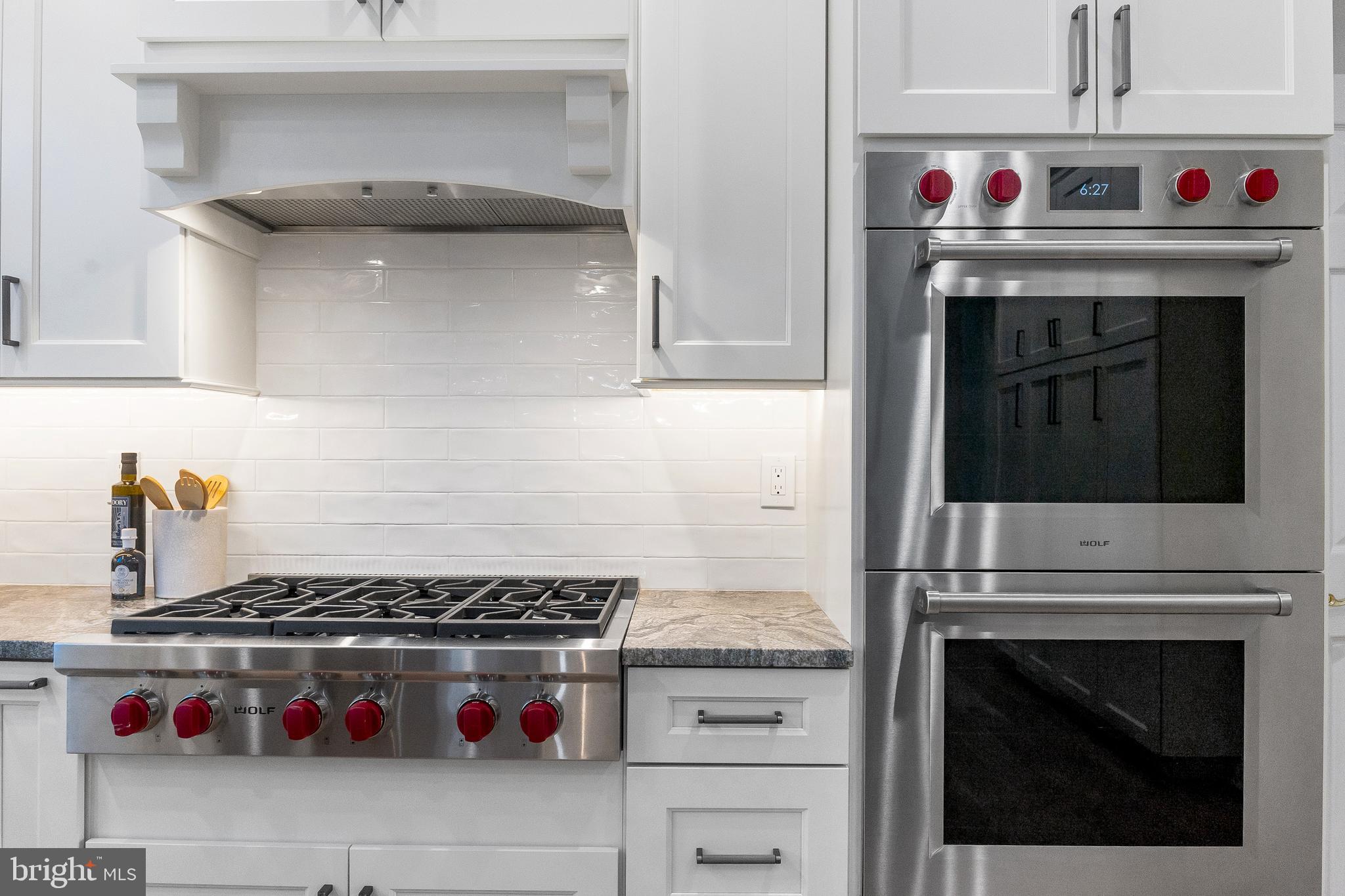 OAK TREE FARMS - Residential