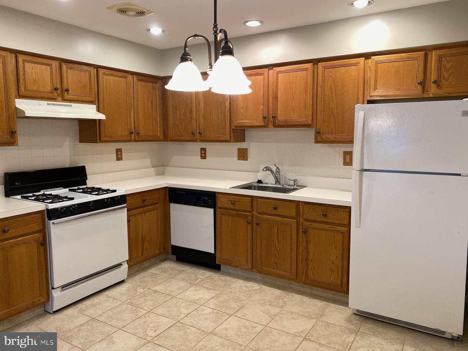 PROVIDENCE CROSSIN - Residential
