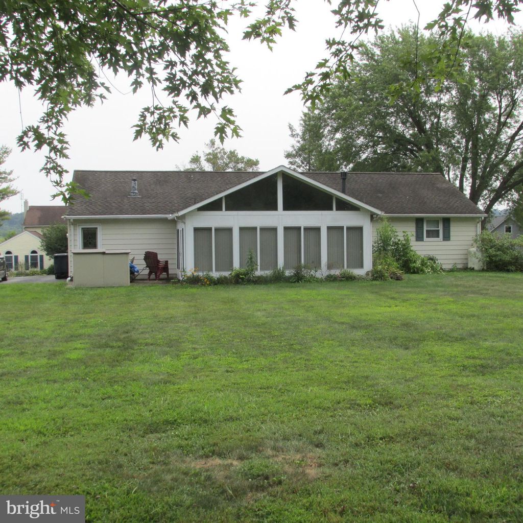 Photo of 9 SADDLER DR, CHRISTIANA, PA 17509 (MLS # PALA2039386)