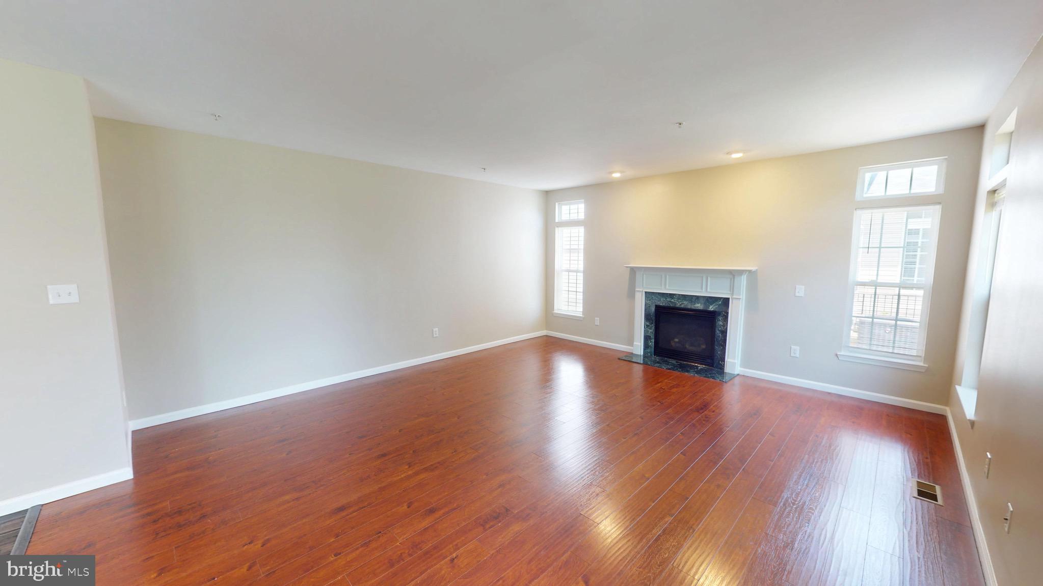 HAMPTON SUB-PLAT 1> - Residential