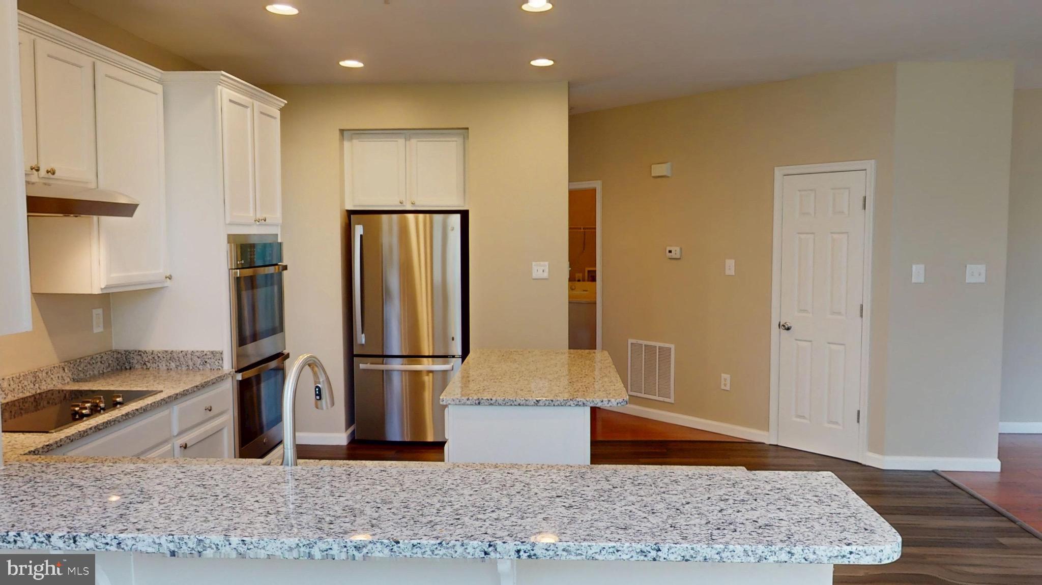 HAMPTON SUB-PLAT 1> - Residential