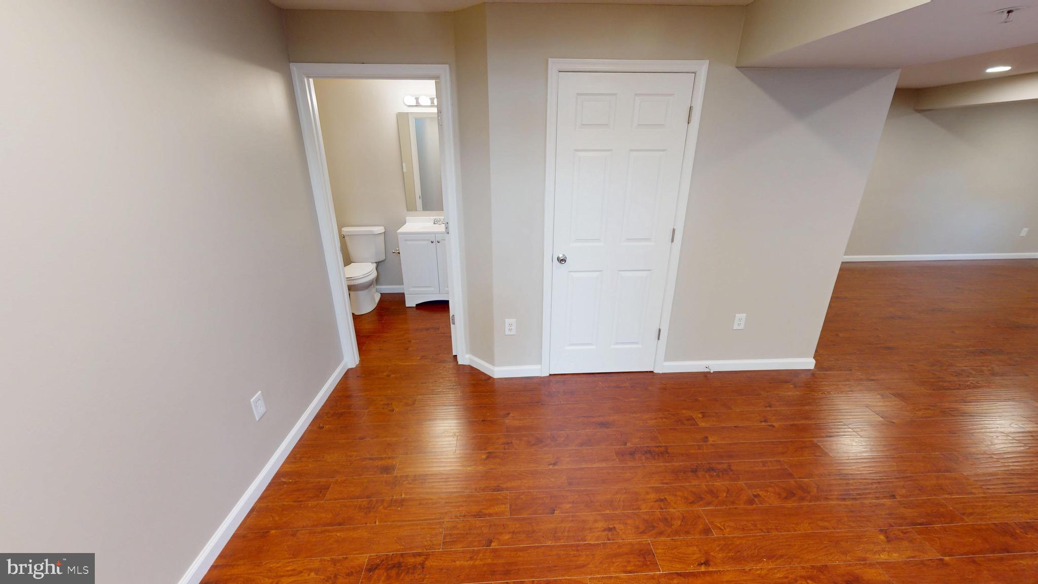 HAMPTON SUB-PLAT 1> - Residential