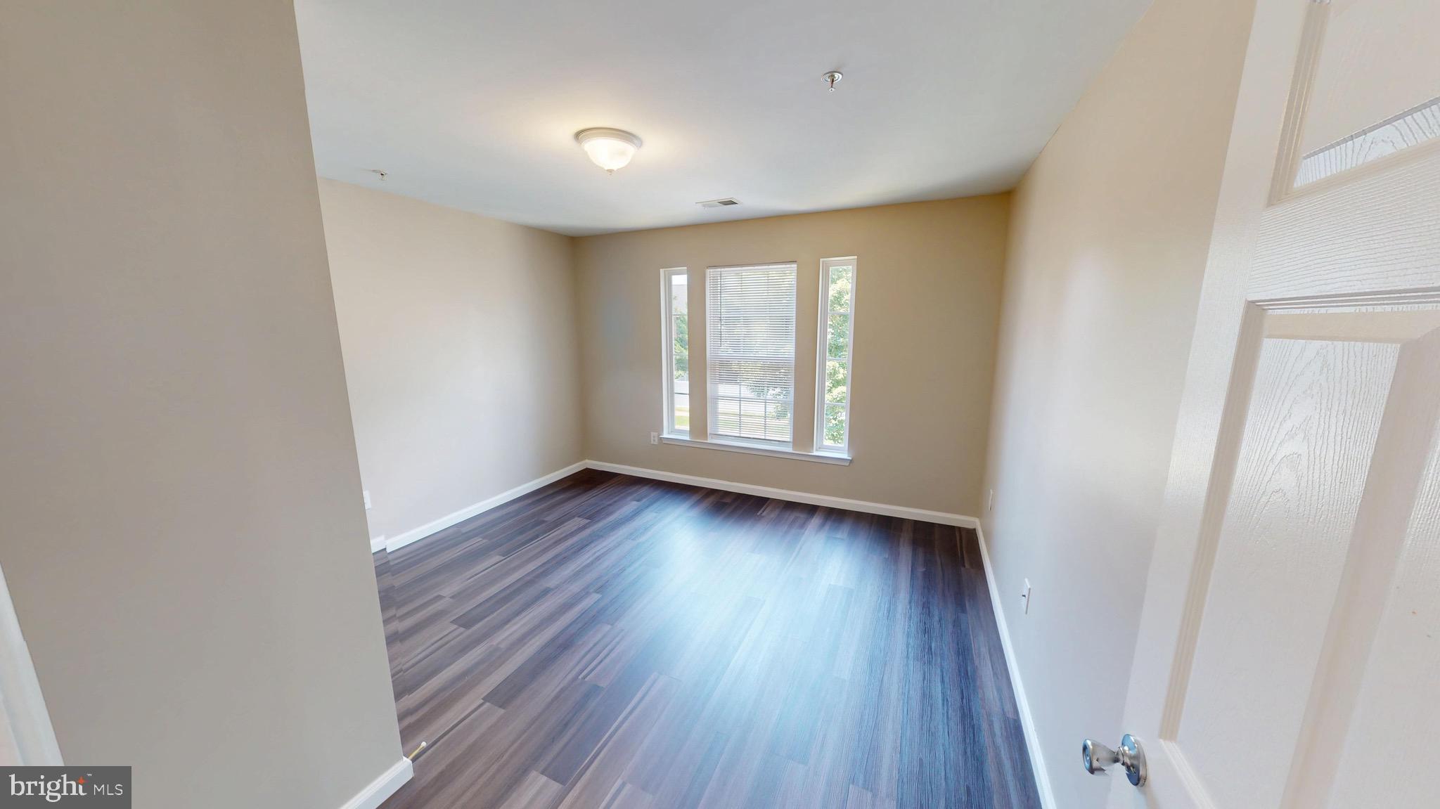 HAMPTON SUB-PLAT 1> - Residential