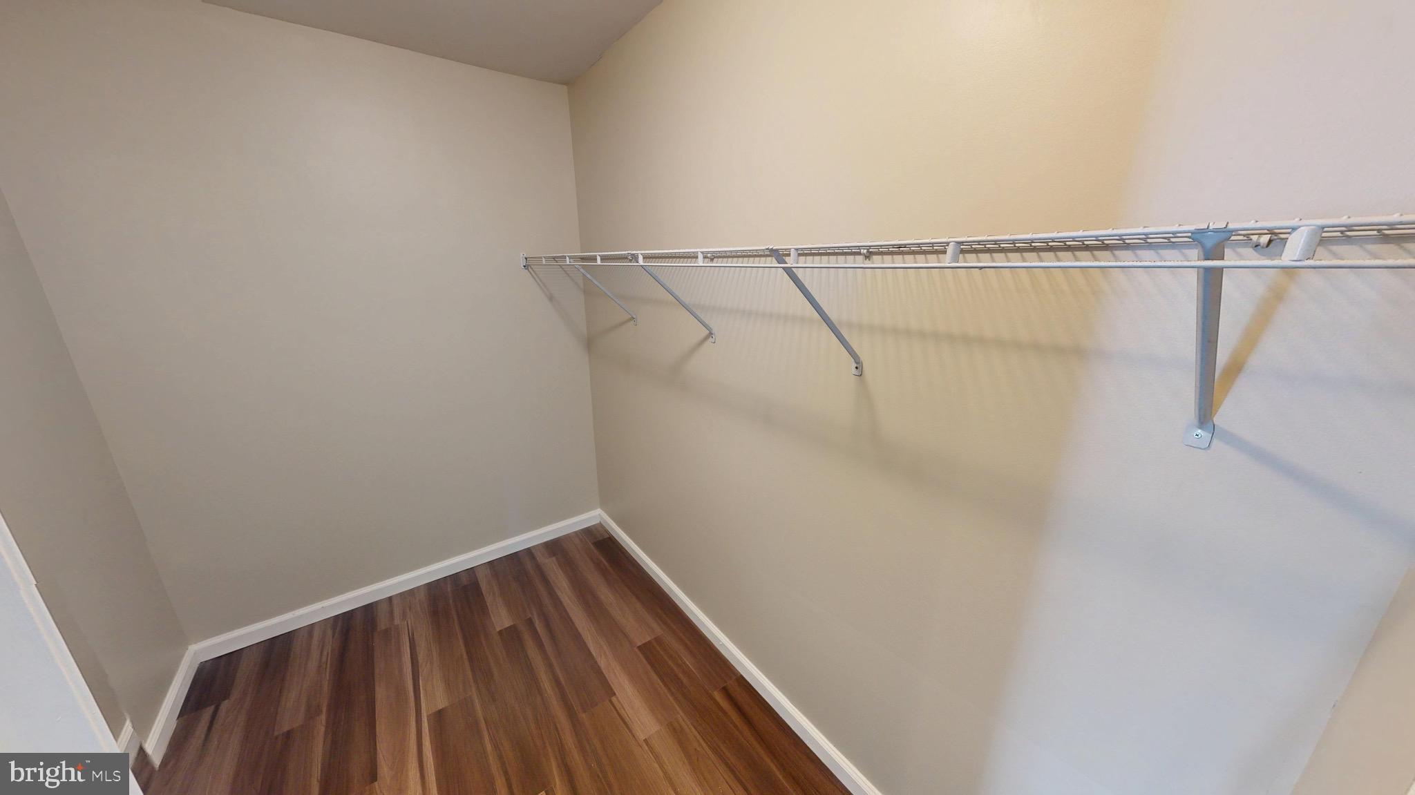 HAMPTON SUB-PLAT 1> - Residential