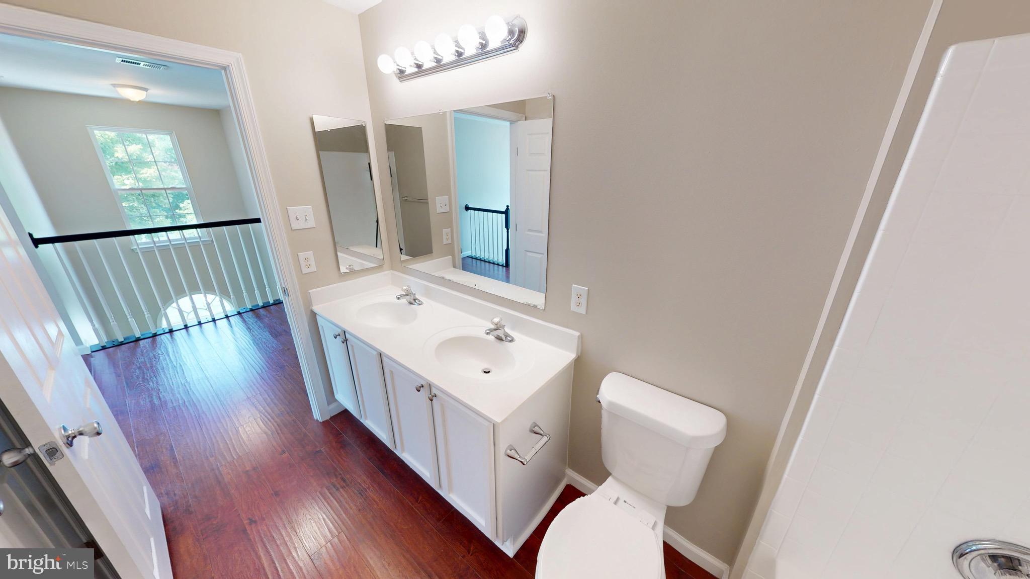 HAMPTON SUB-PLAT 1> - Residential