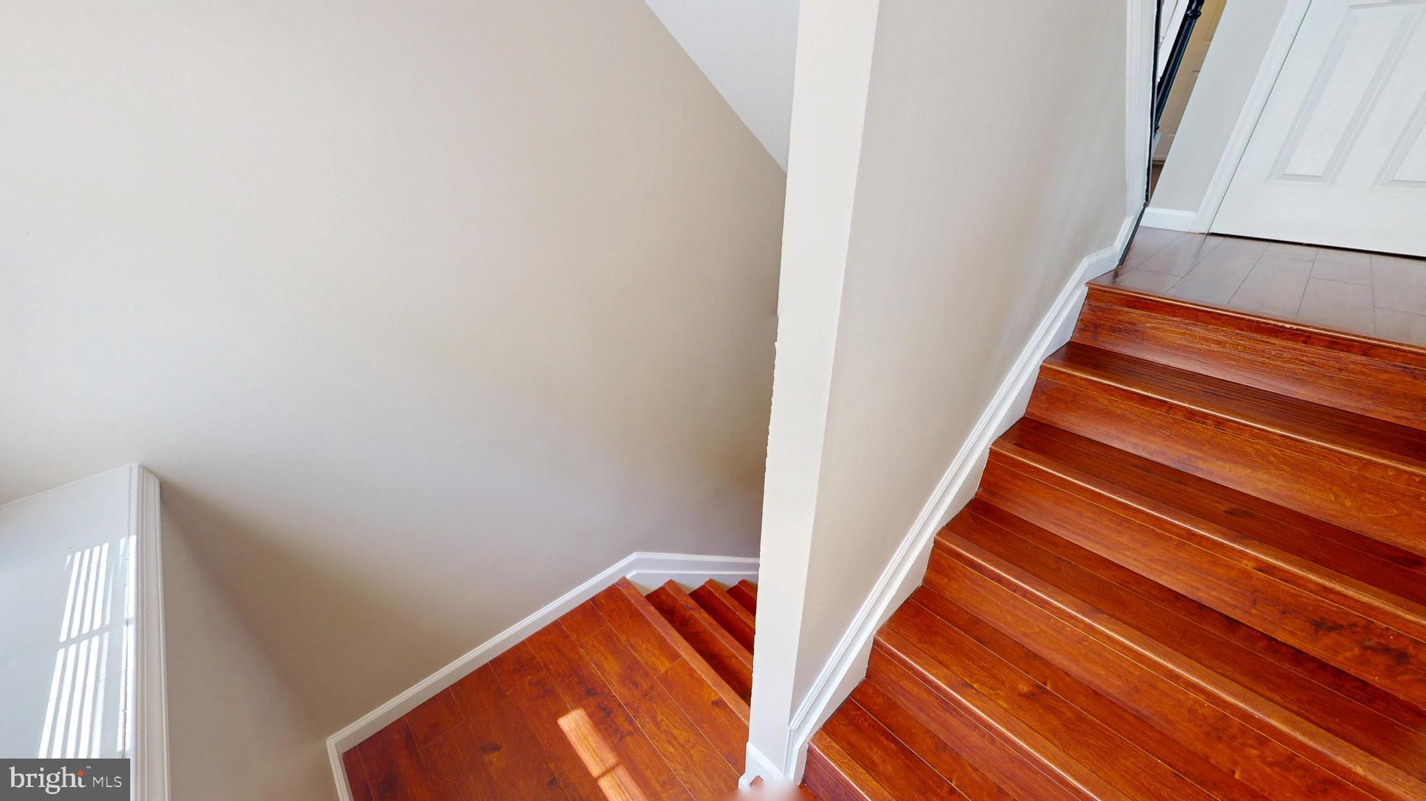 HAMPTON SUB-PLAT 1> - Residential