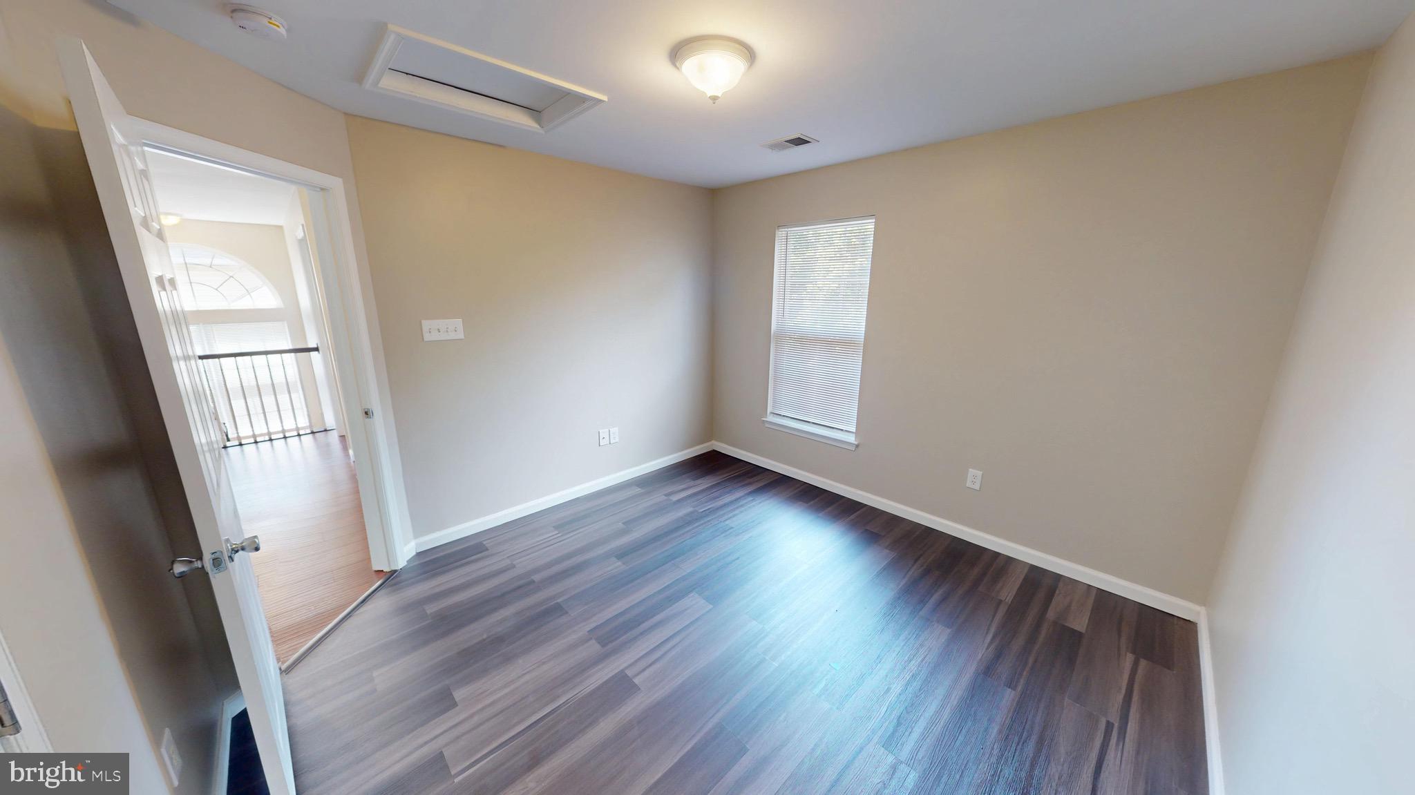 HAMPTON SUB-PLAT 1> - Residential