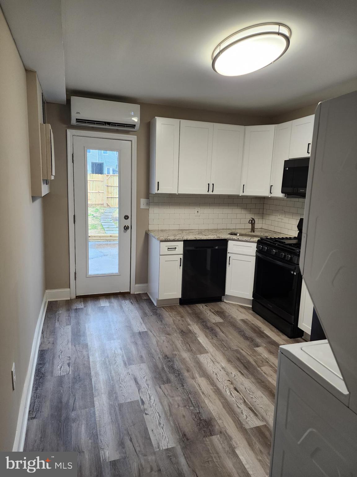 HAMPDEN HISTORIC DISTRICT - Residential Lease