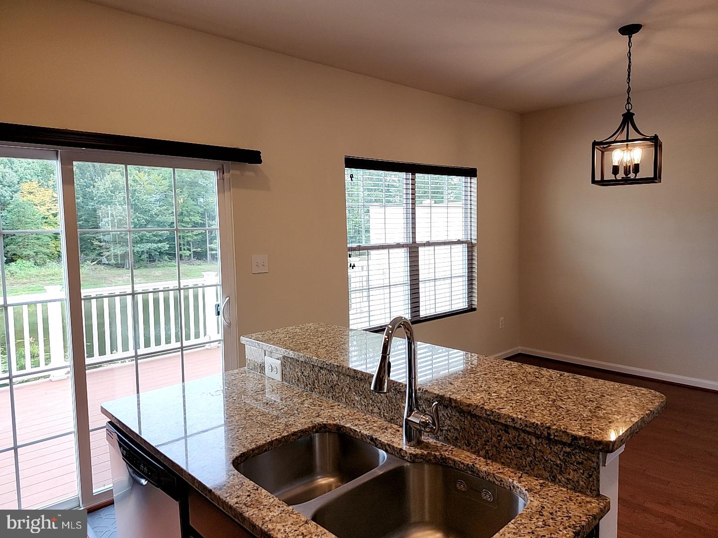 CHELSEA MANOR - Residential Lease