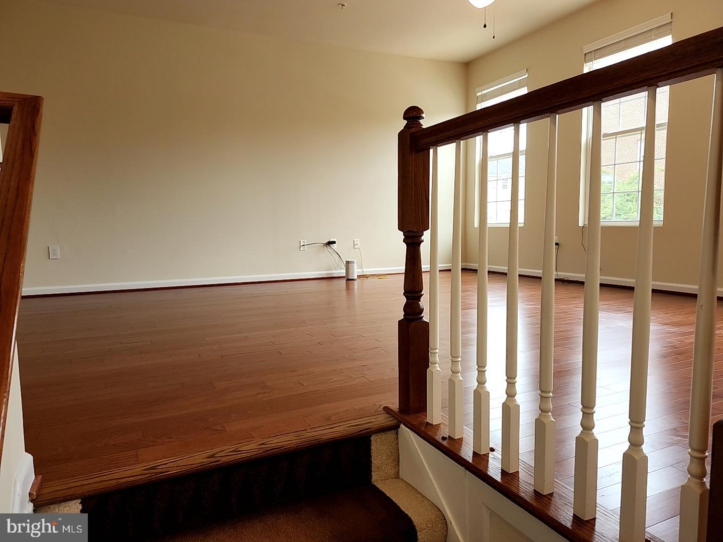 CHELSEA MANOR - Residential Lease