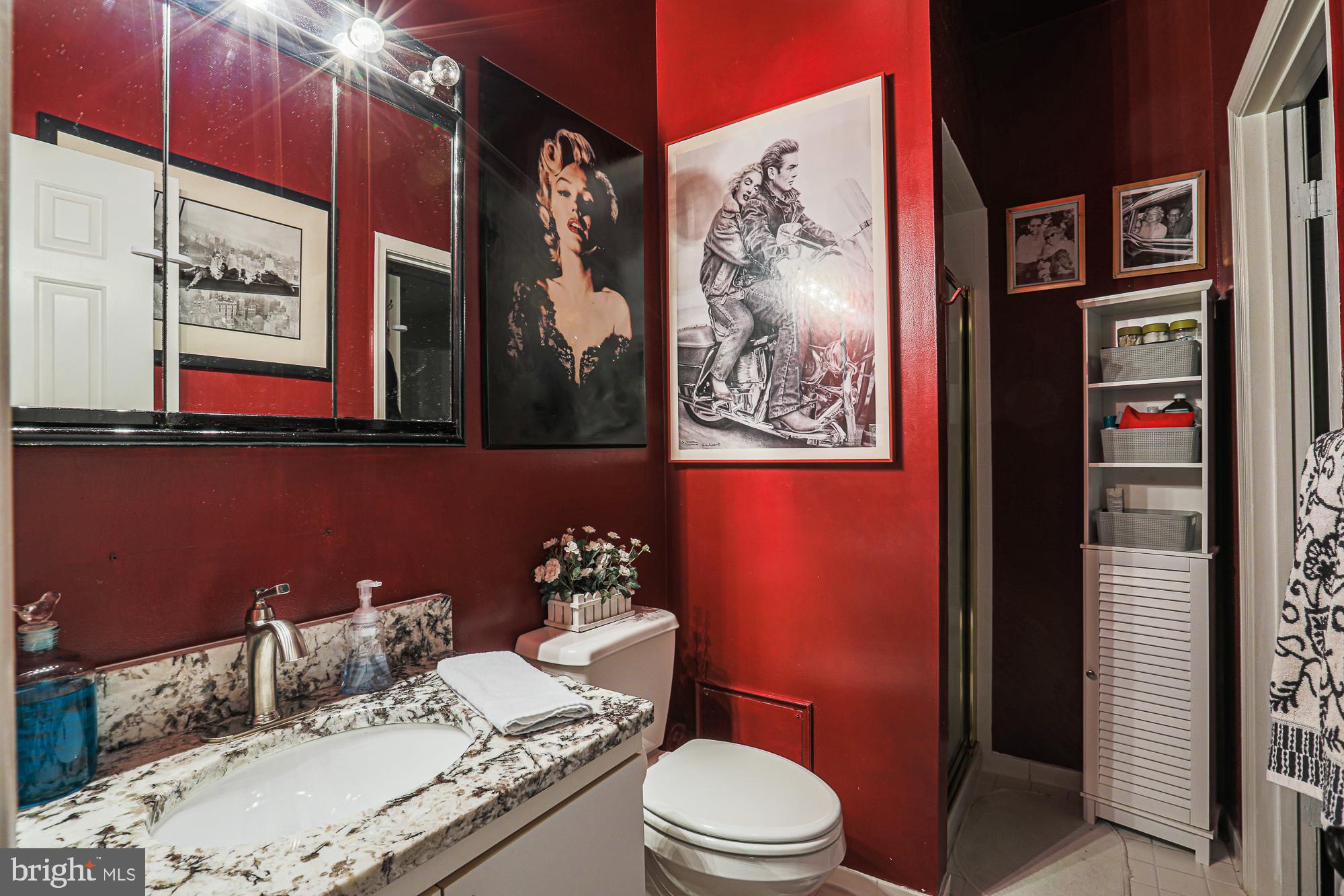 ROLAND PARK - Residential