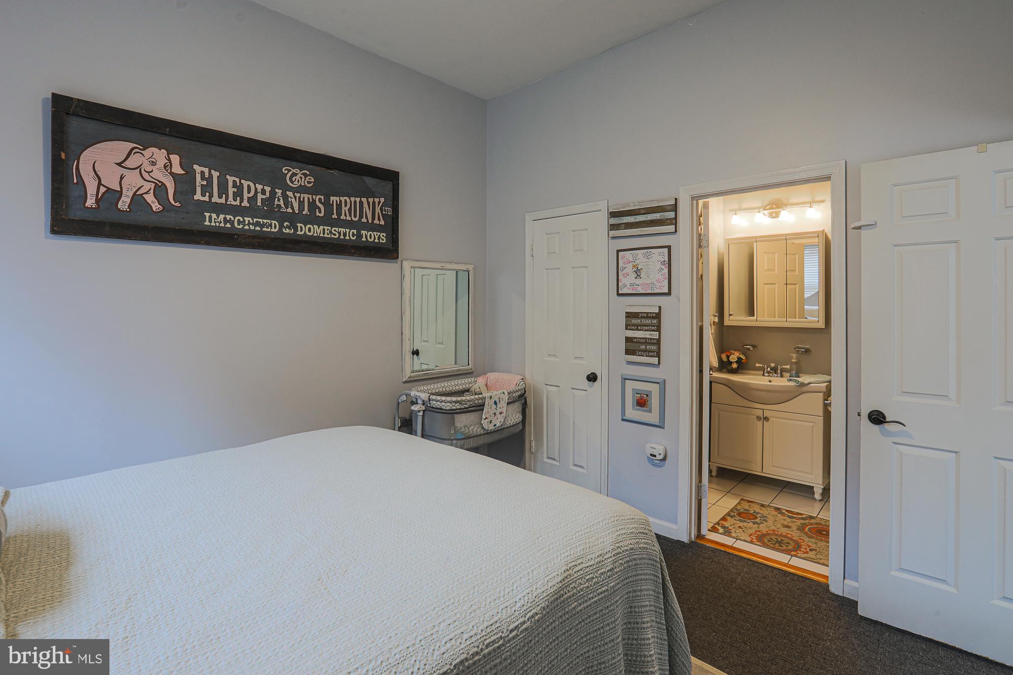 ROLAND PARK - Residential