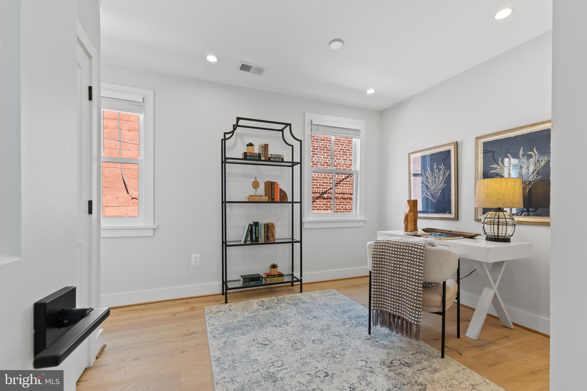 OLD TOWN - Residential