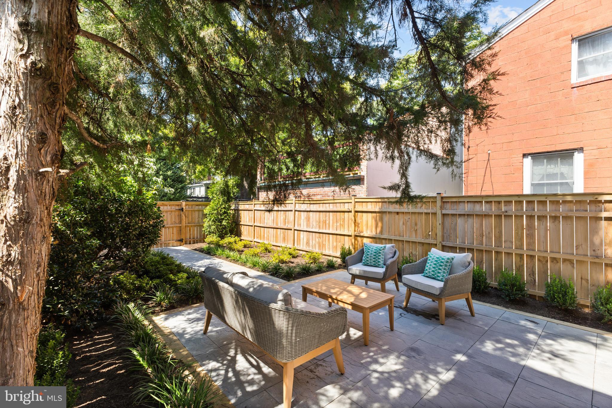 OLD TOWN - Residential