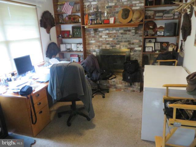 CHANCELLOR GREEN - Residential Lease