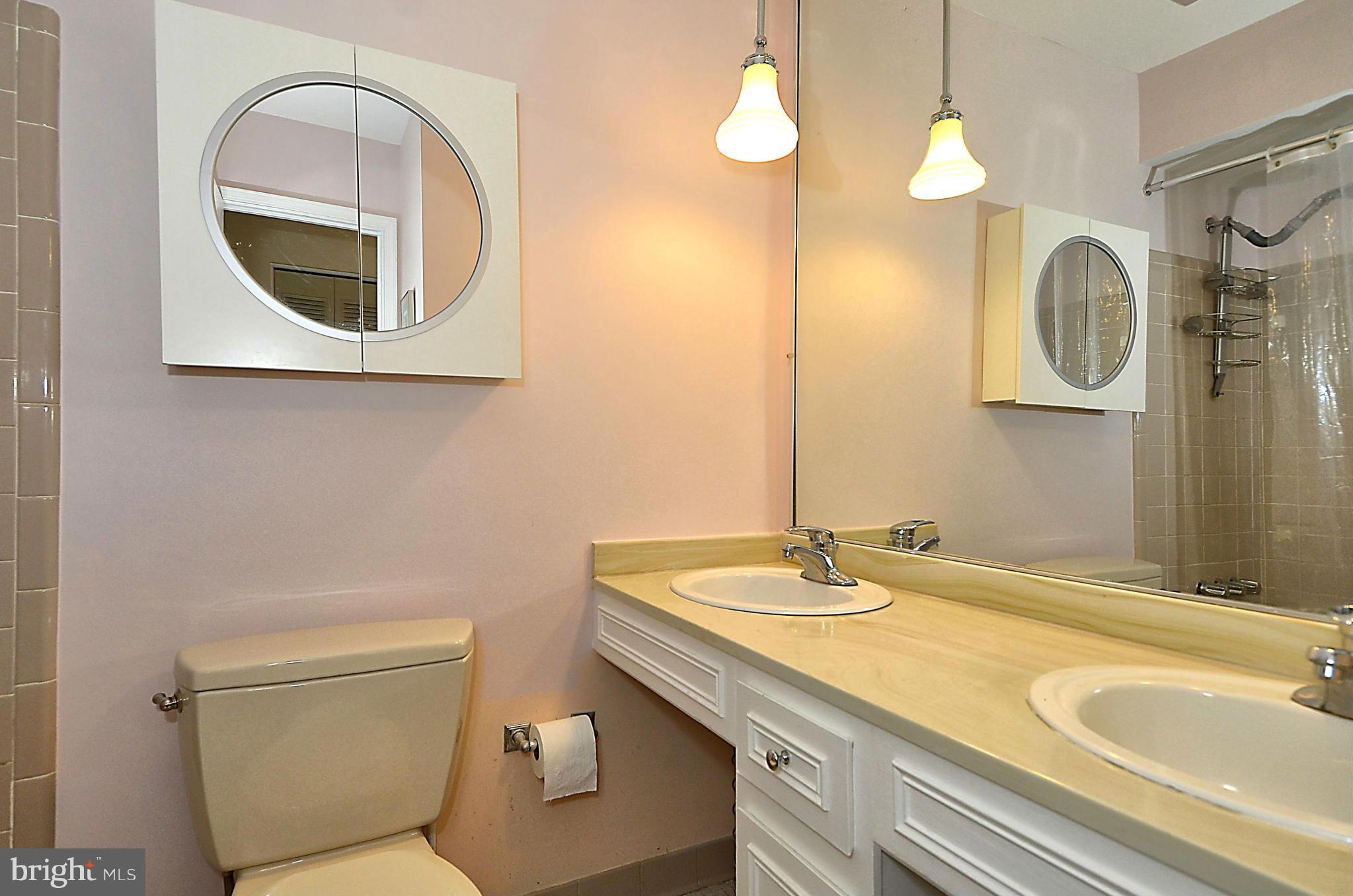 MILWAY MEADOWS - Residential