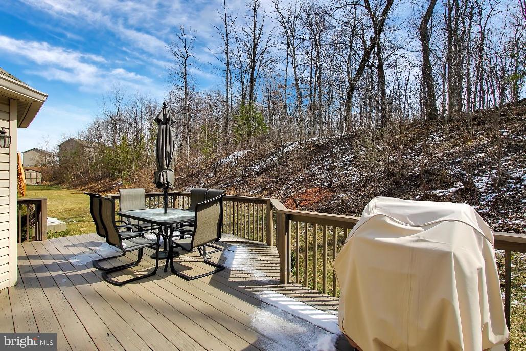 THE WOODS - Residential