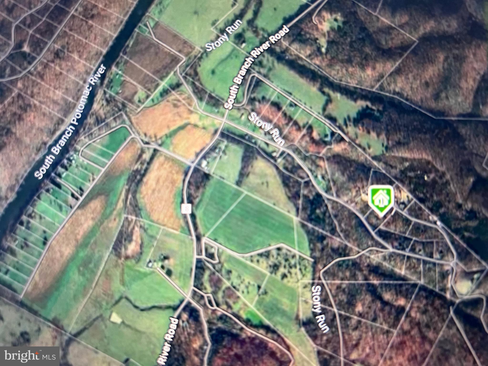 LITTLE MOUNTAIN ESTATES - Residential