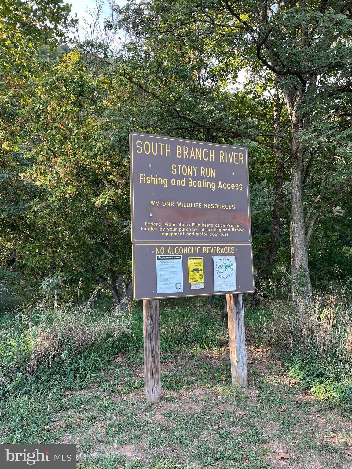 LITTLE MOUNTAIN ESTATES - Residential