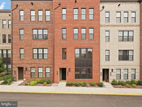 7552 SAWYER FARM WAY 1405 MCLEAN VA 22102