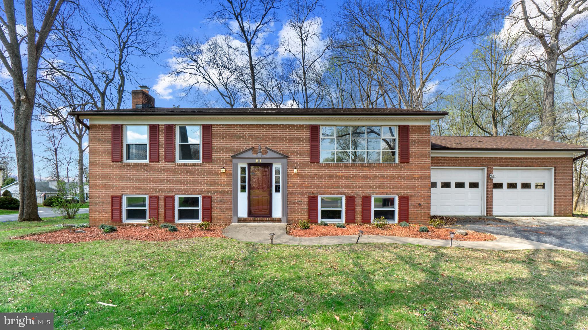 TUSCAWILLA HILLS - Residential