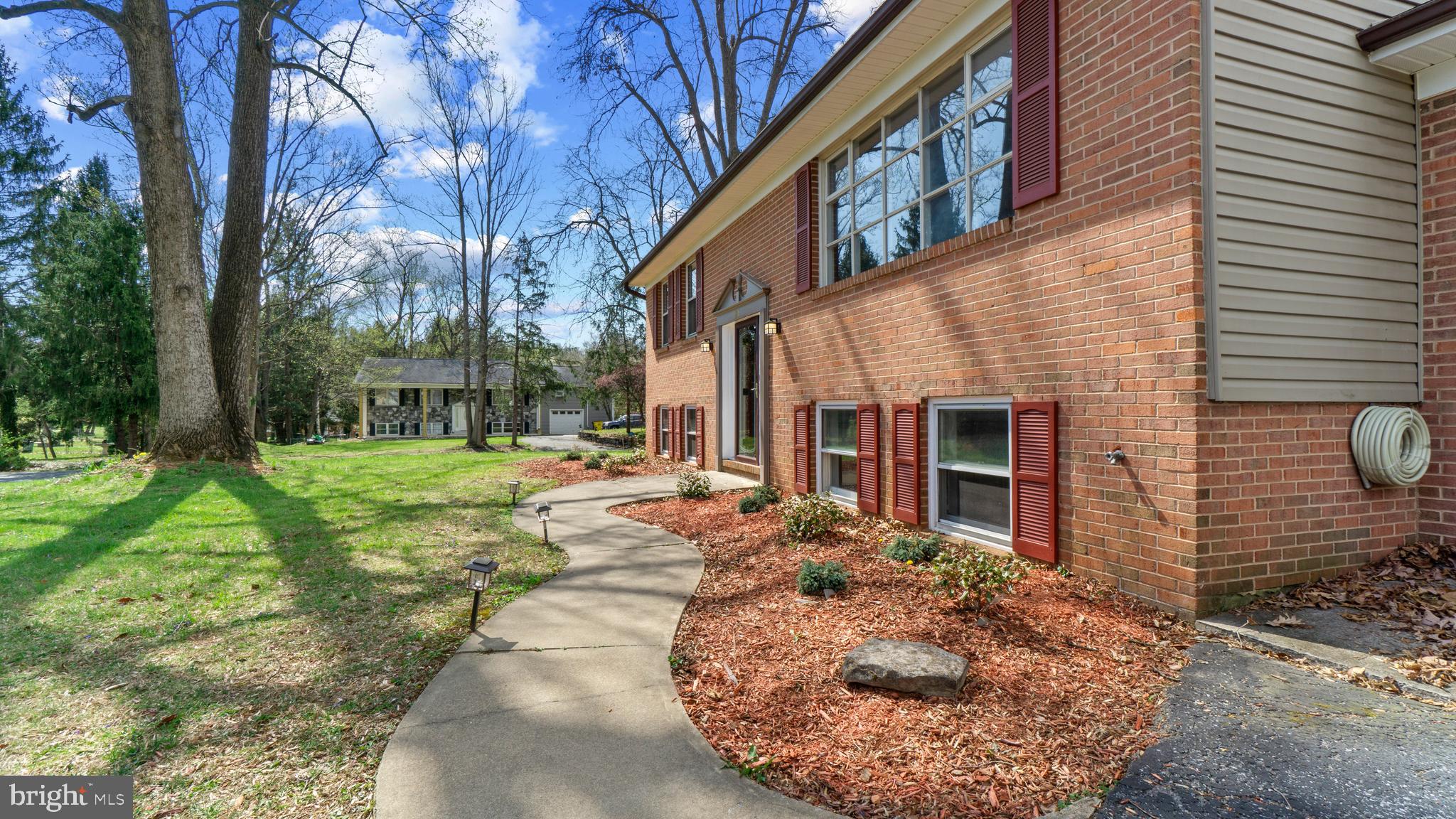 TUSCAWILLA HILLS - Residential