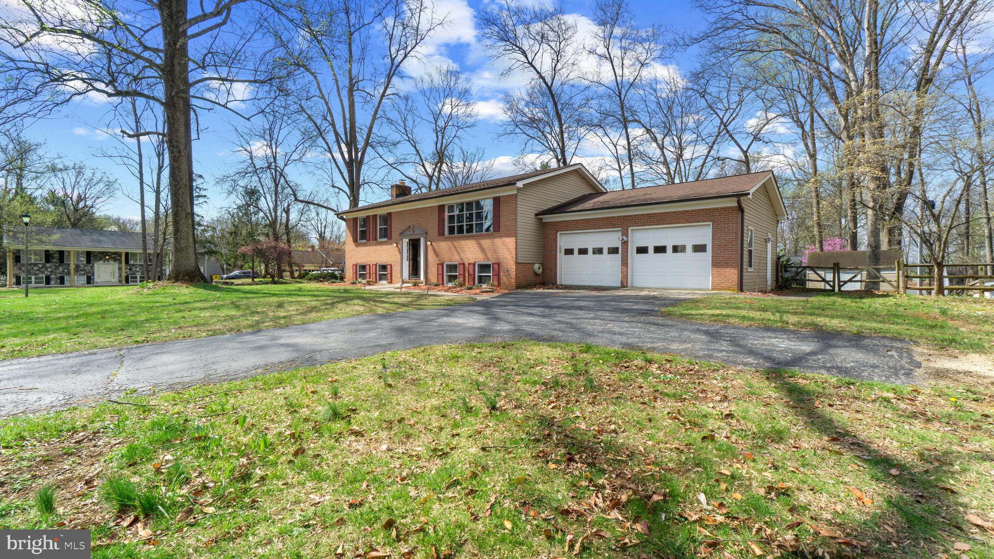 TUSCAWILLA HILLS - Residential