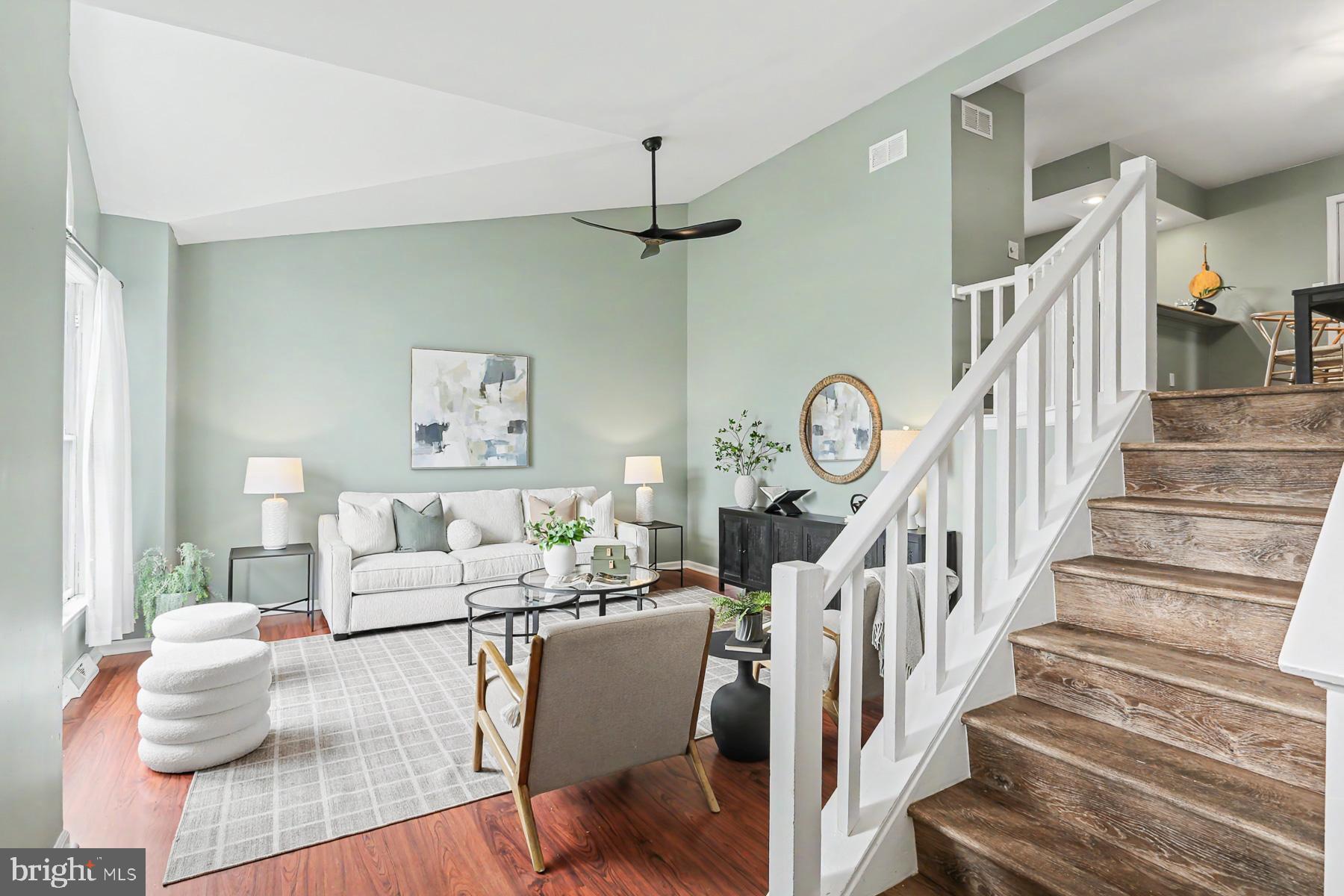 202 ROOSEVELT CIRCLE