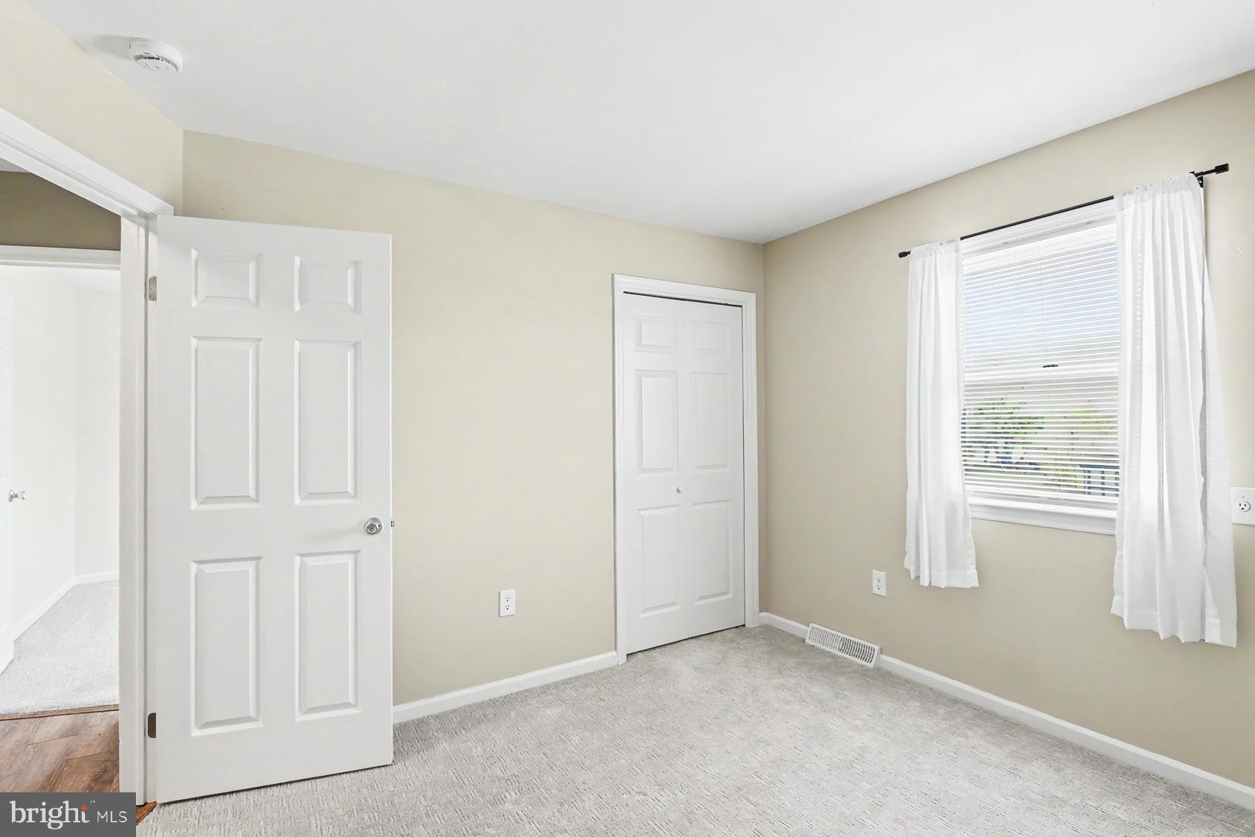 LINCOLN GARDENS - Residential