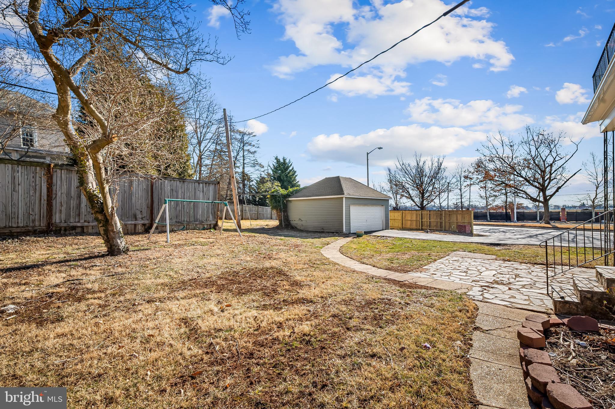 MOUNT WASHINGTON - Residential