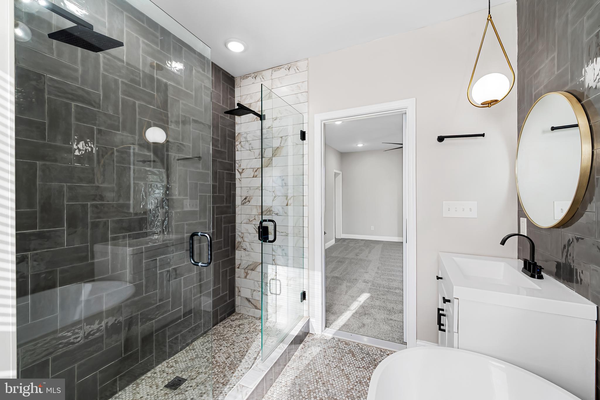 MOUNT WASHINGTON - Residential