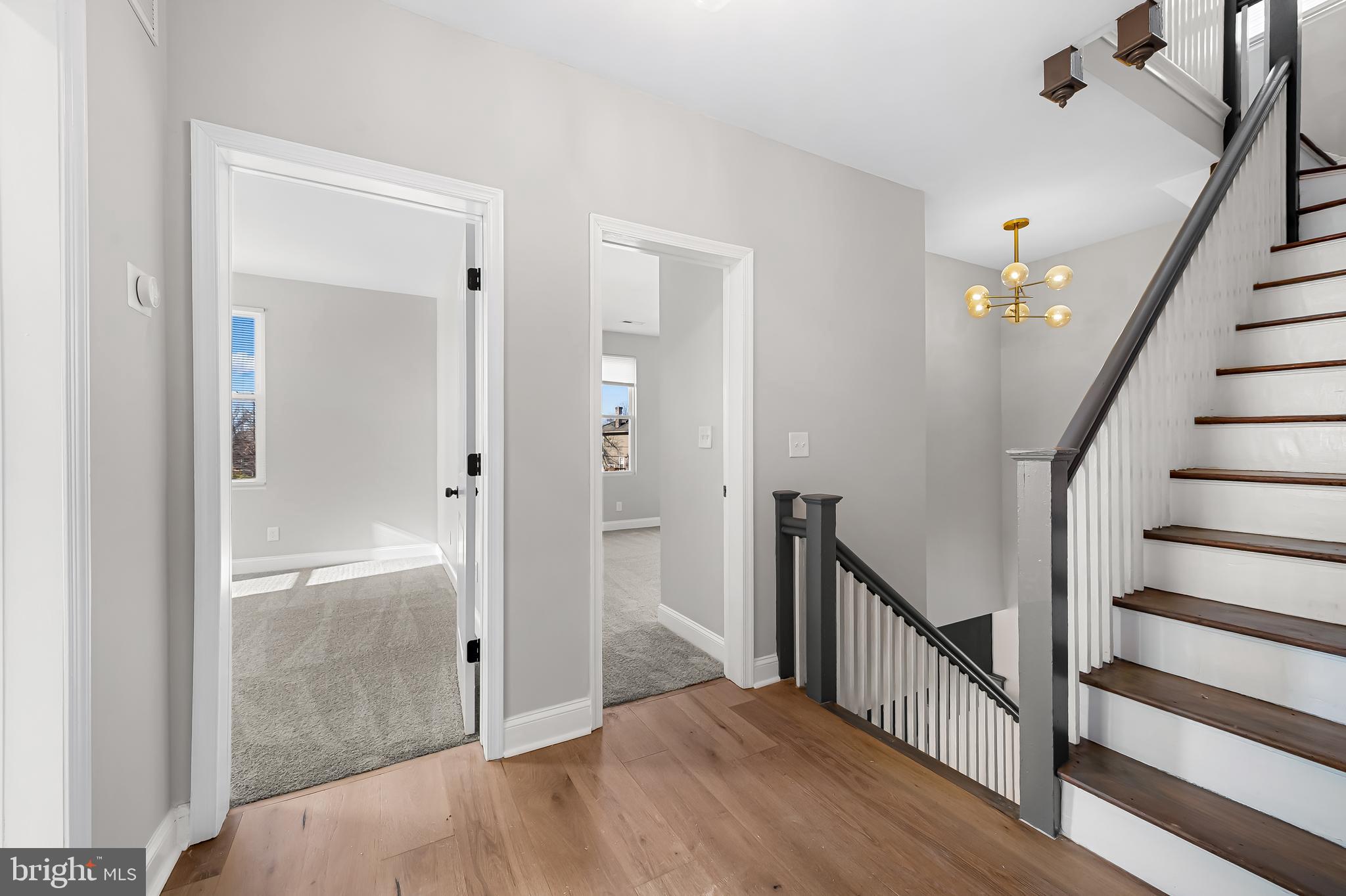 MOUNT WASHINGTON - Residential