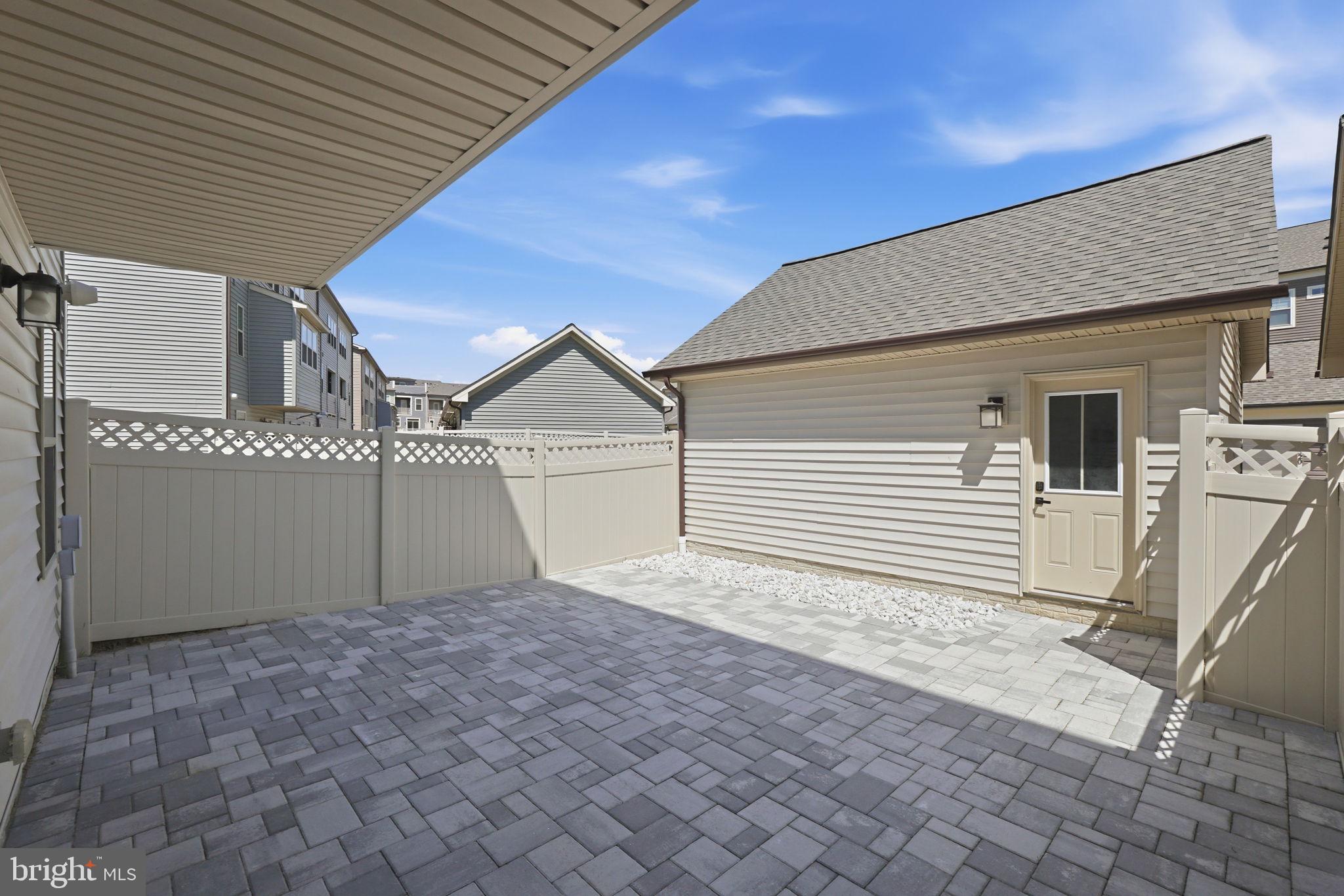 VILLAGES OF URBANA - Residential