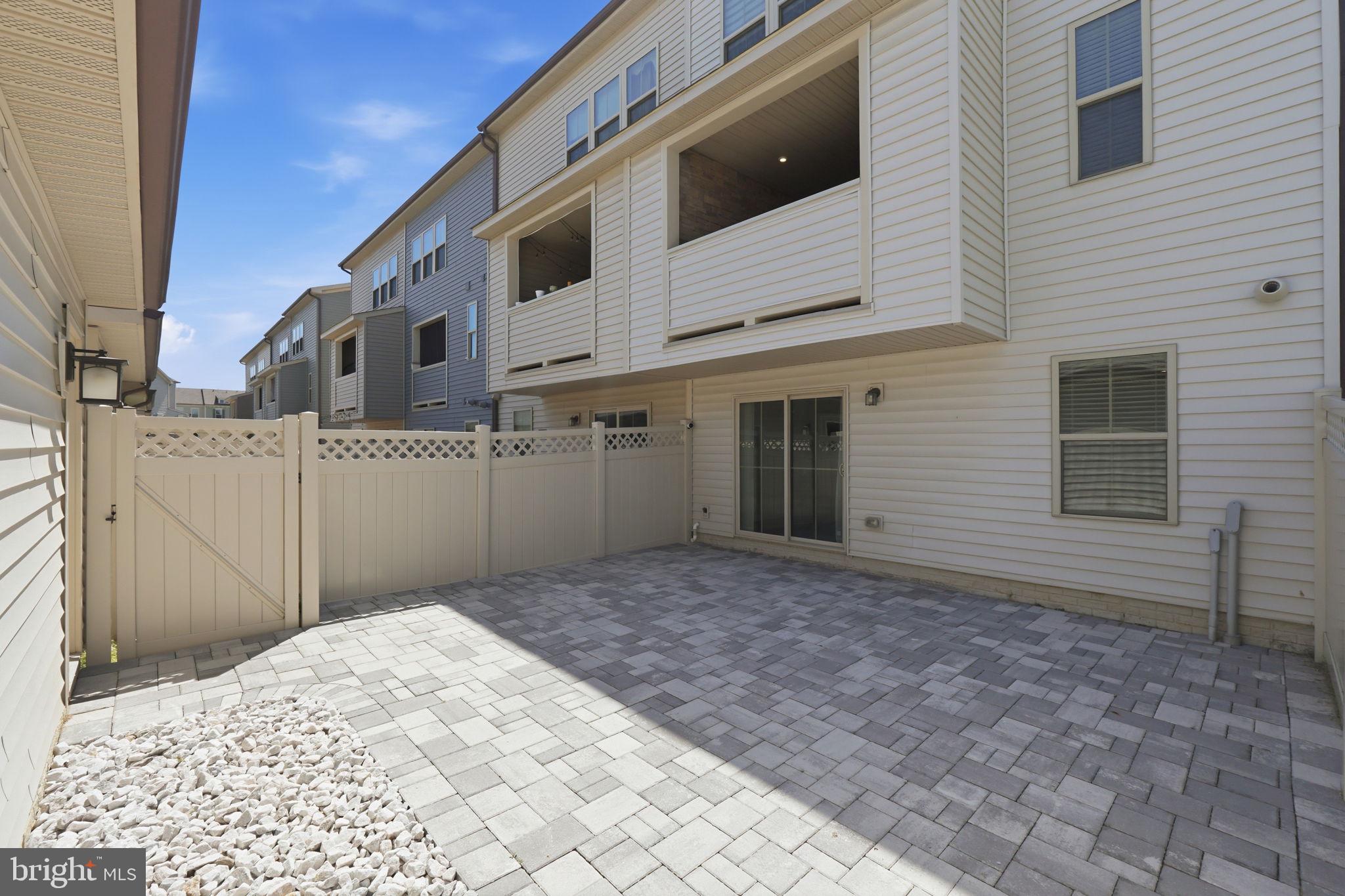 VILLAGES OF URBANA - Residential