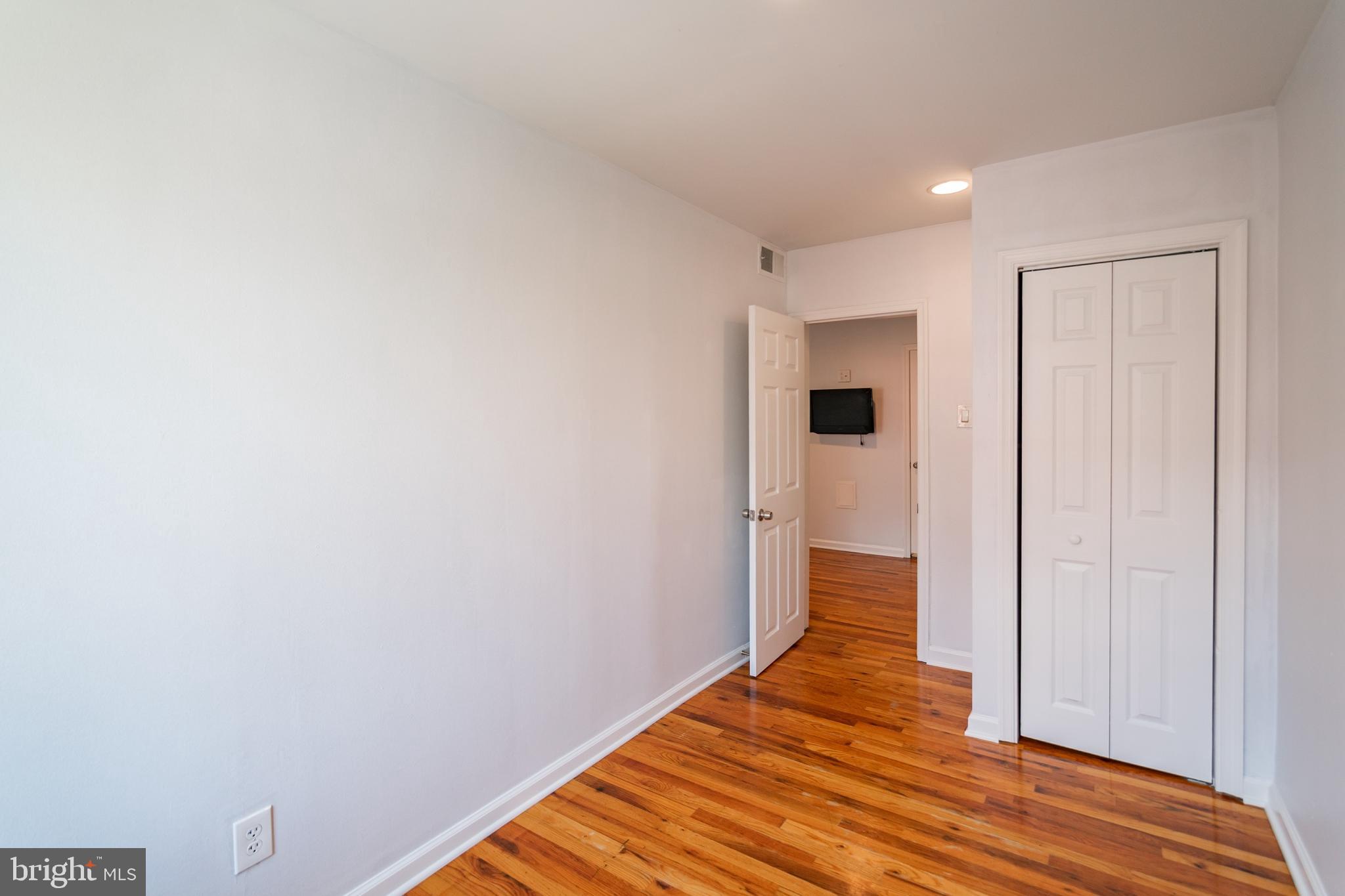 WASHINGTON SQ WEST - Residential Lease