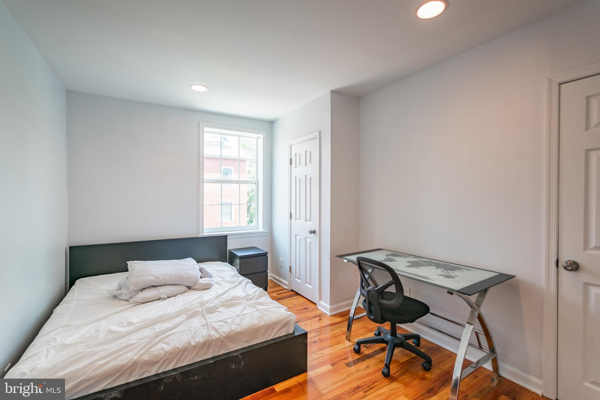 WASHINGTON SQ WEST - Residential Lease