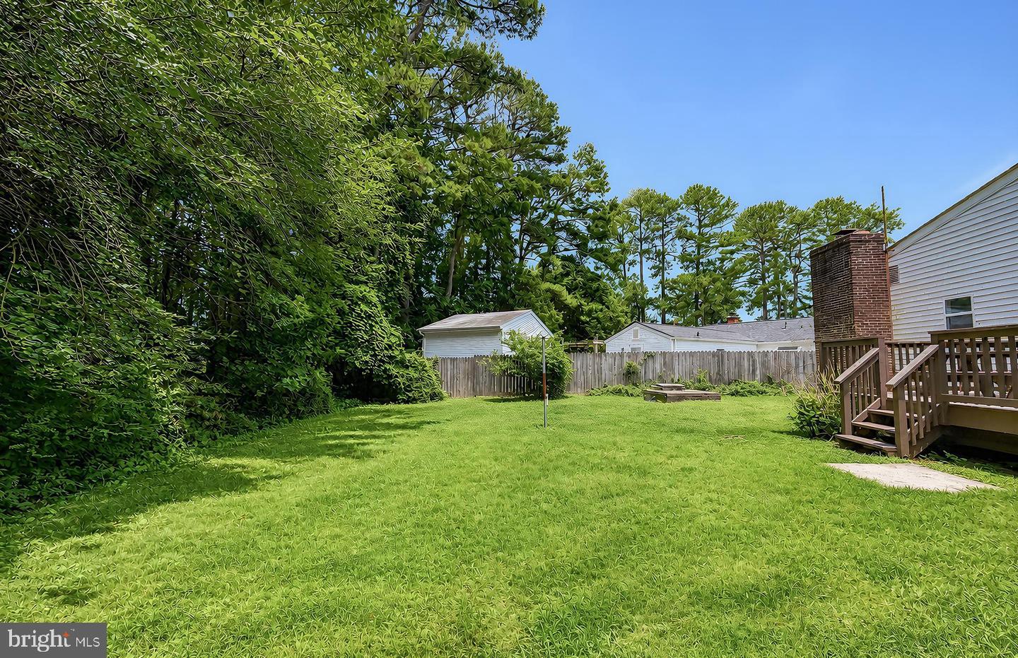 260 VISTA LANE