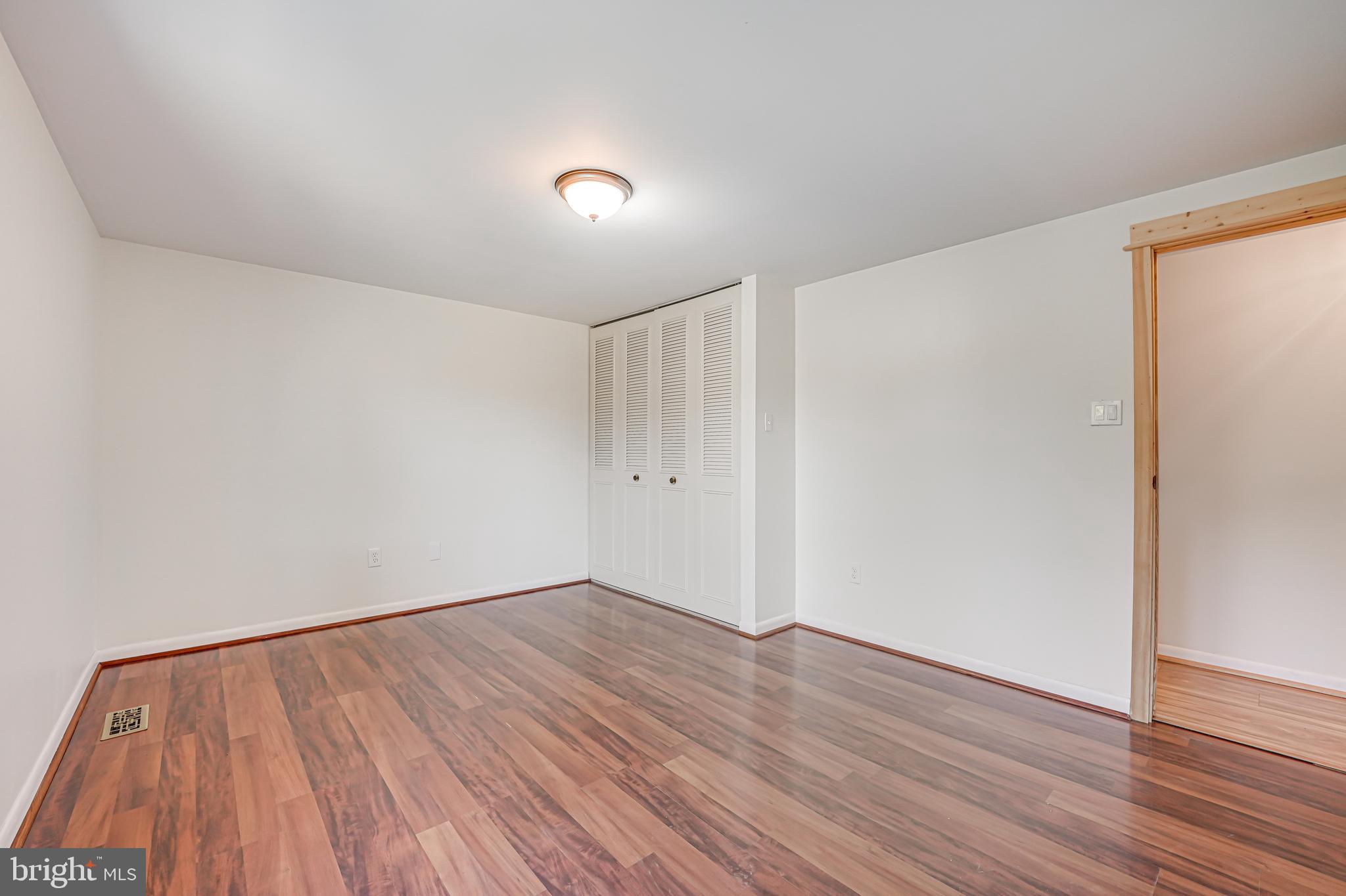 WOODSIDE STATION - Residential