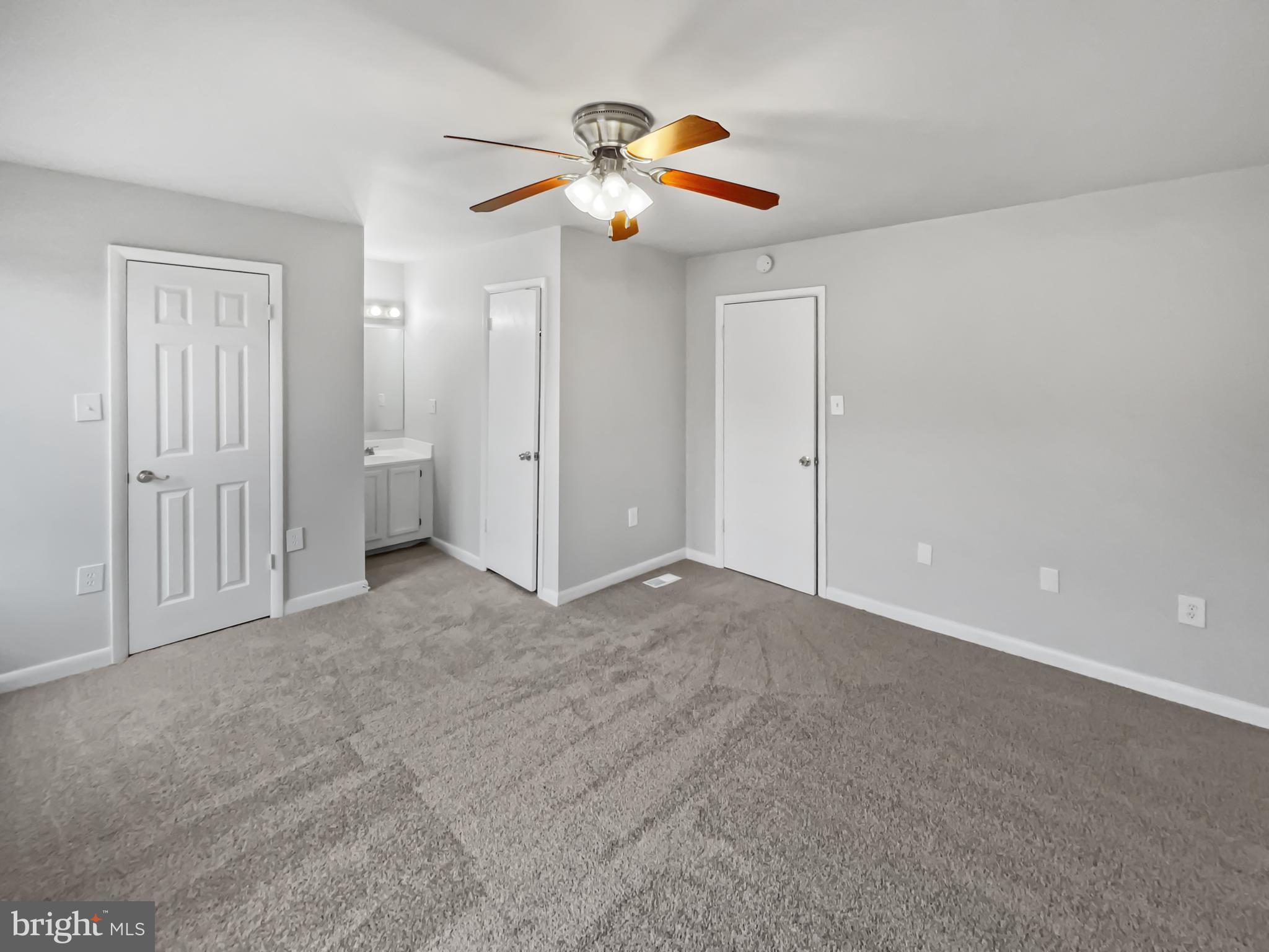 DALE CITY - Residential