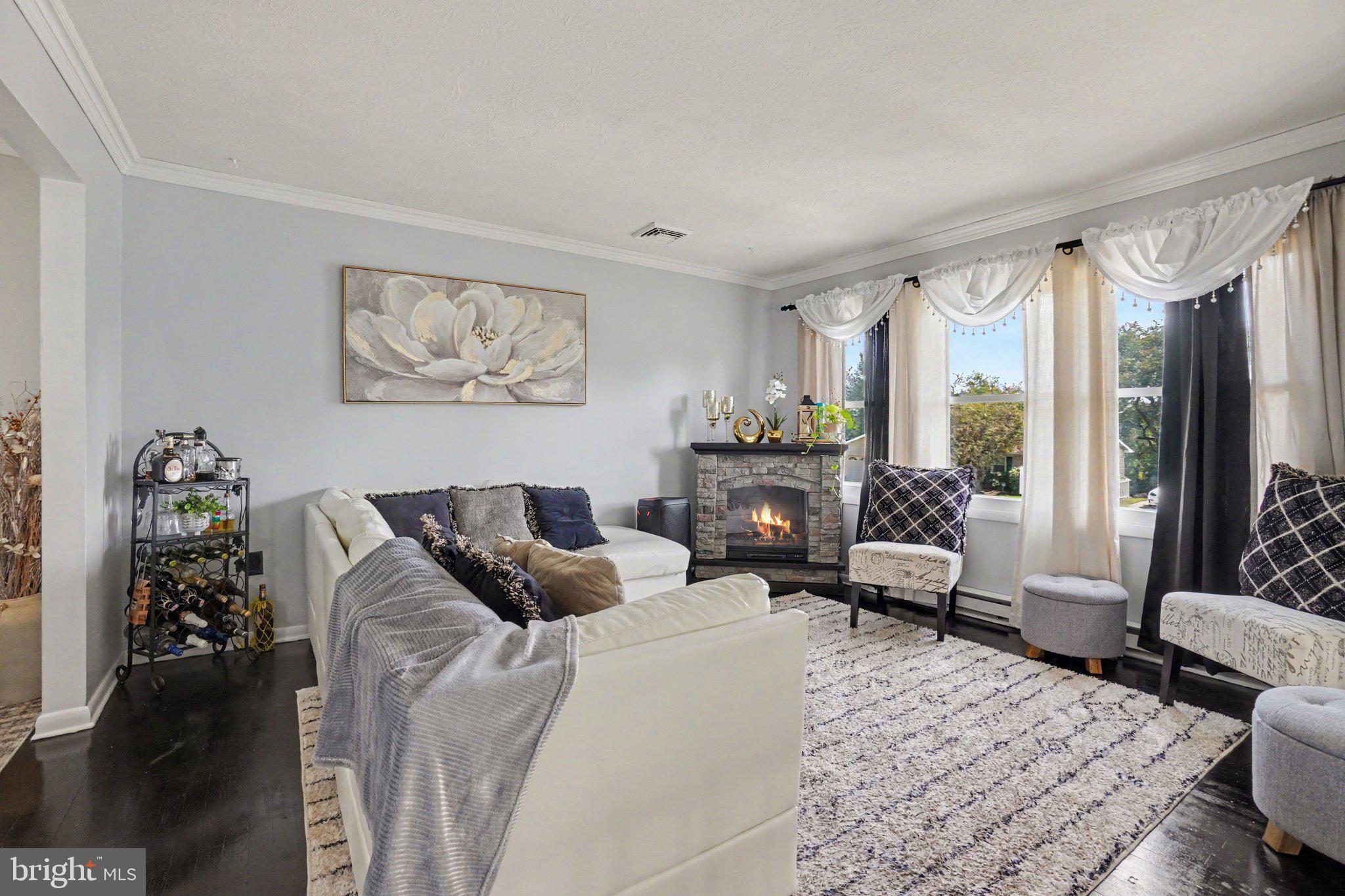 3220 S SCENIC ROAD