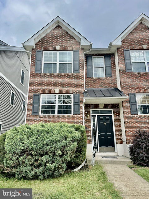 Townhouse For Rent - 39 W 5th Street<br/> Montgomery County, BRIDGEPORT, PA 19405