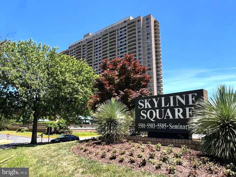 Photo of 5501 Seminary Road #106S, FALLS CHURCH, VA 22041 (MLS # VAFX2337474)