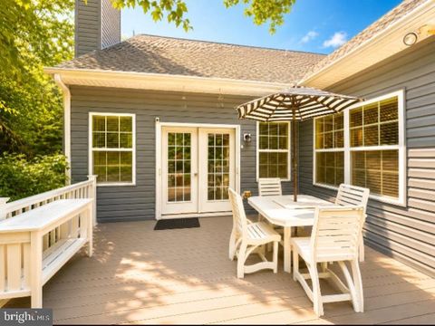 Property photo of 727 Walnut Avenue, North Beach, MD 20714