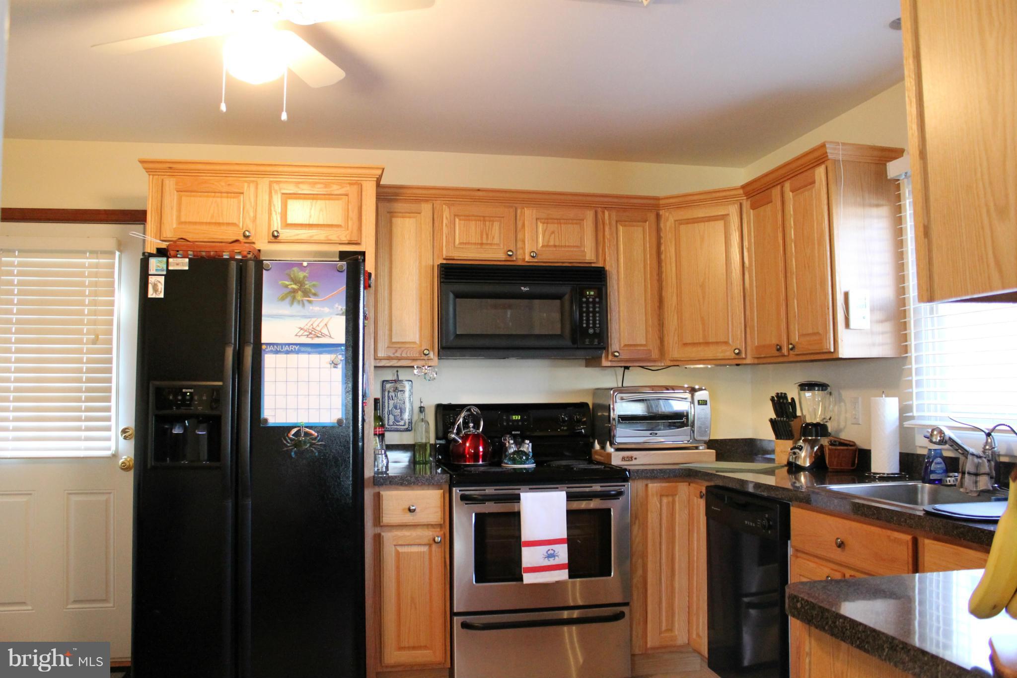 HILLSIDE - Residential