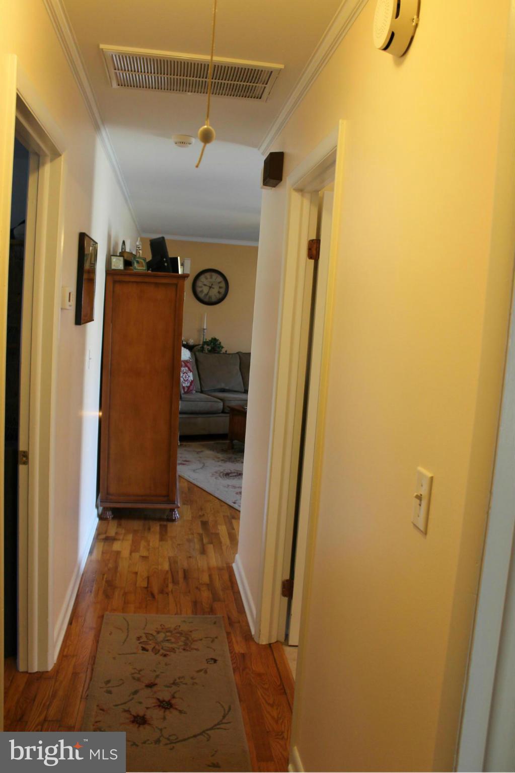 HILLSIDE - Residential