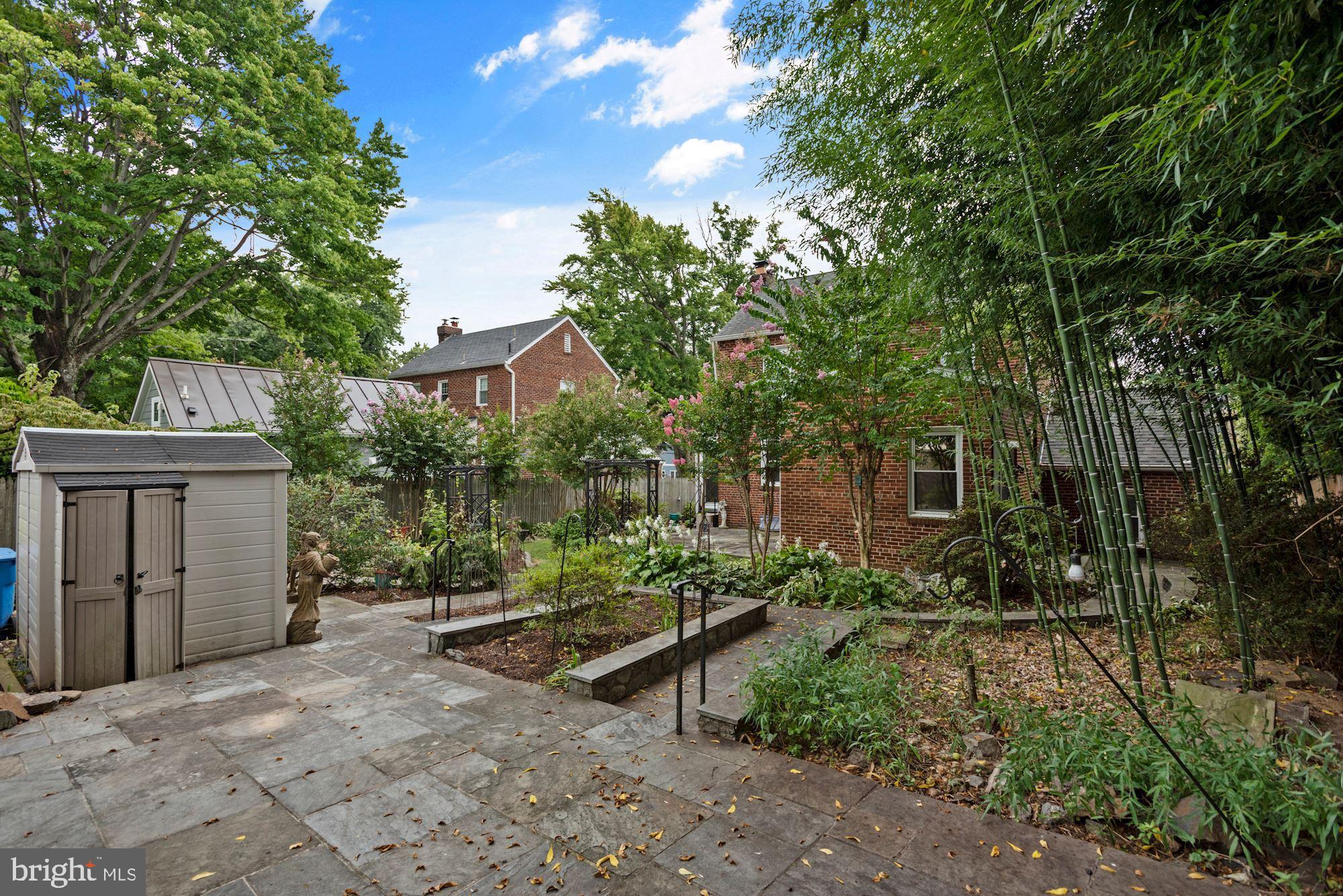 WEST CHEVY CHASE HEIGHTS - Residential