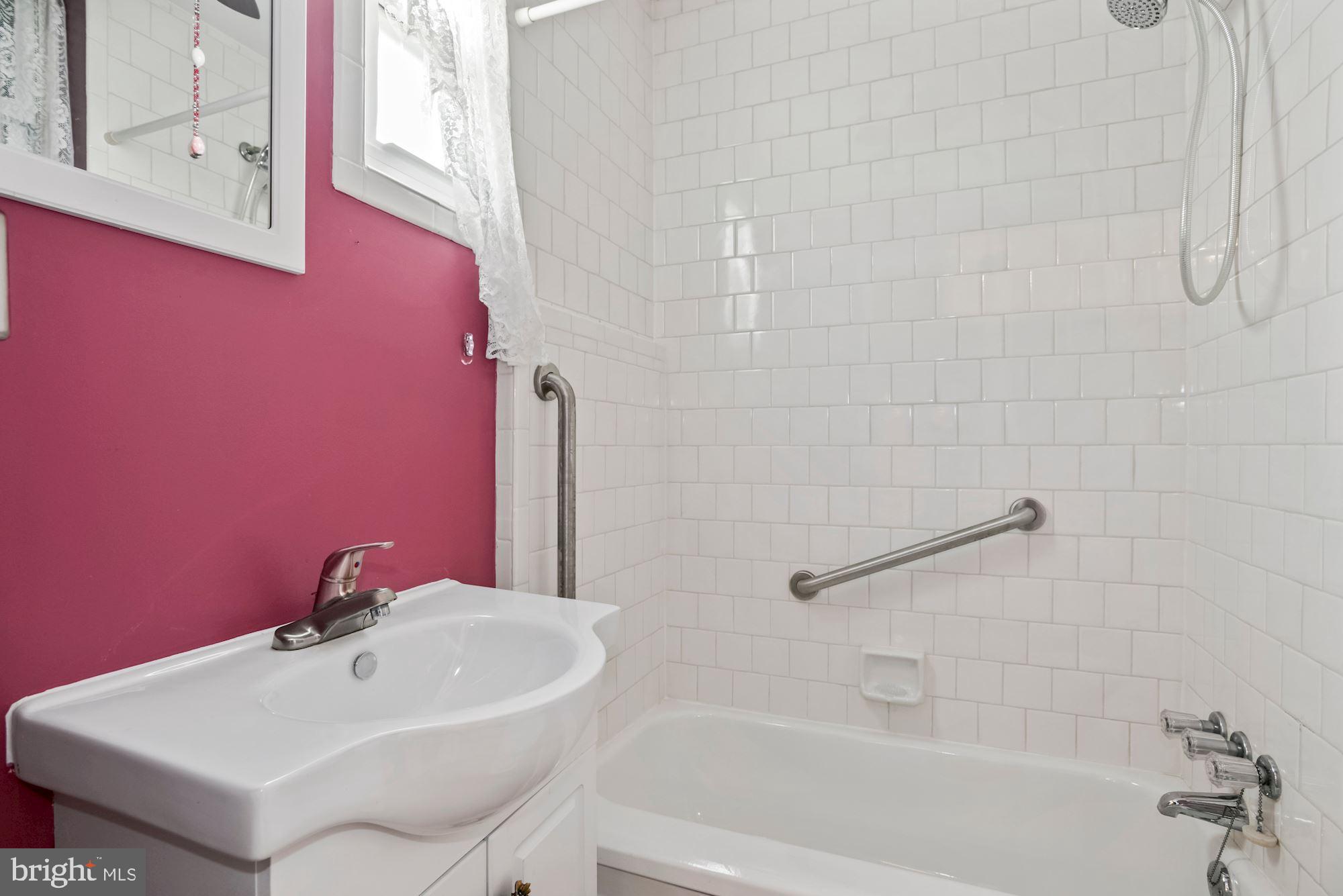 WEST CHEVY CHASE HEIGHTS - Residential