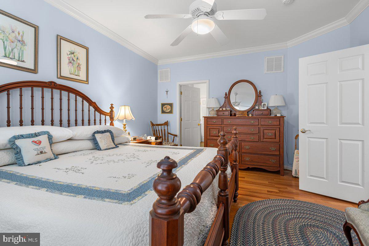 GREENWICH PARK - Residential