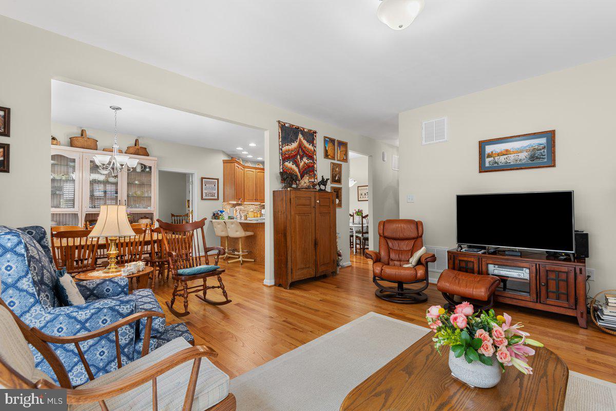 GREENWICH PARK - Residential