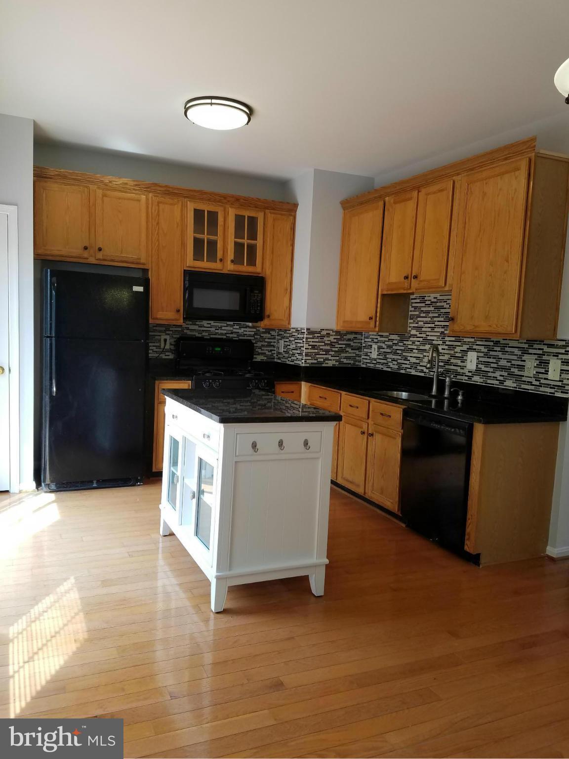 SOUTHLAKE AT MONTCLAIR - Residential